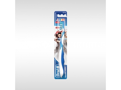 Oral-B Зубная щетка Junior 6-12 лет
